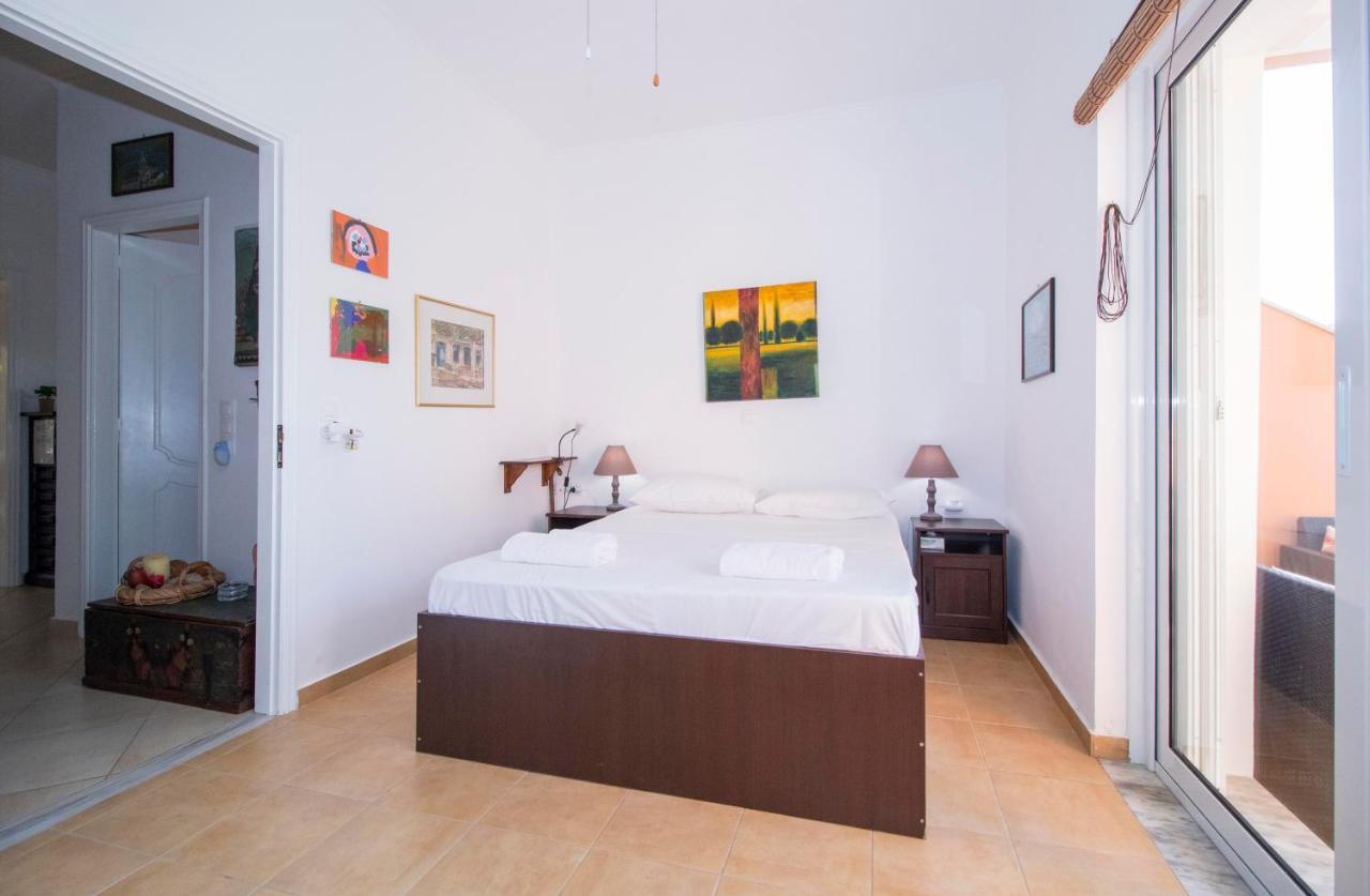 Laconian Collection Mavrovouni Beach House Гітіо Екстер'єр фото