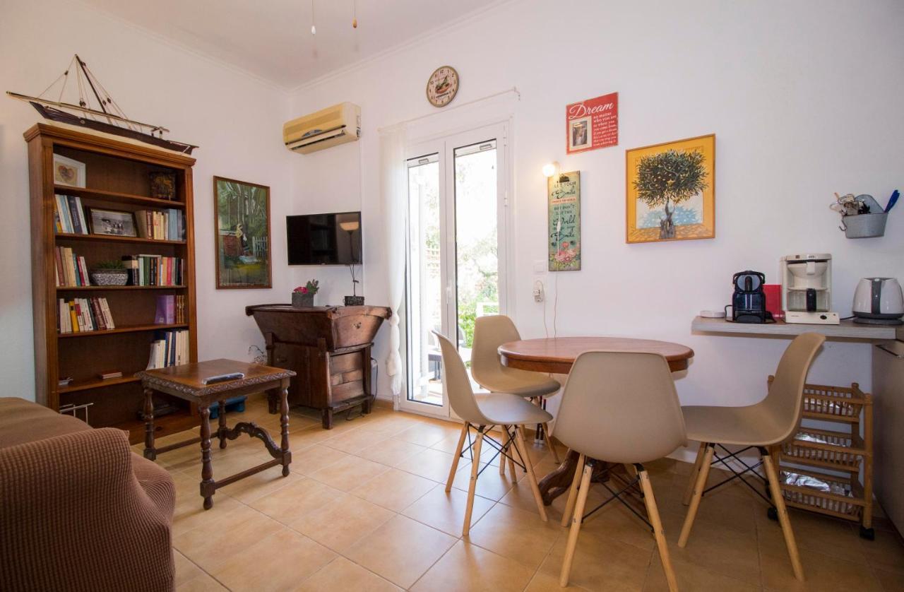 Laconian Collection Mavrovouni Beach House Гітіо Екстер'єр фото