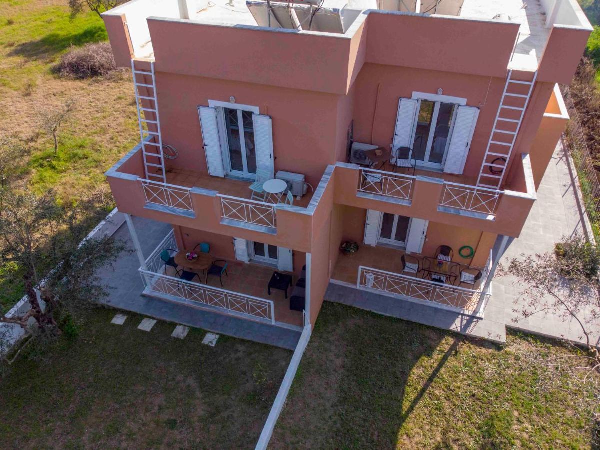 Laconian Collection Mavrovouni Beach House Гітіо Екстер'єр фото