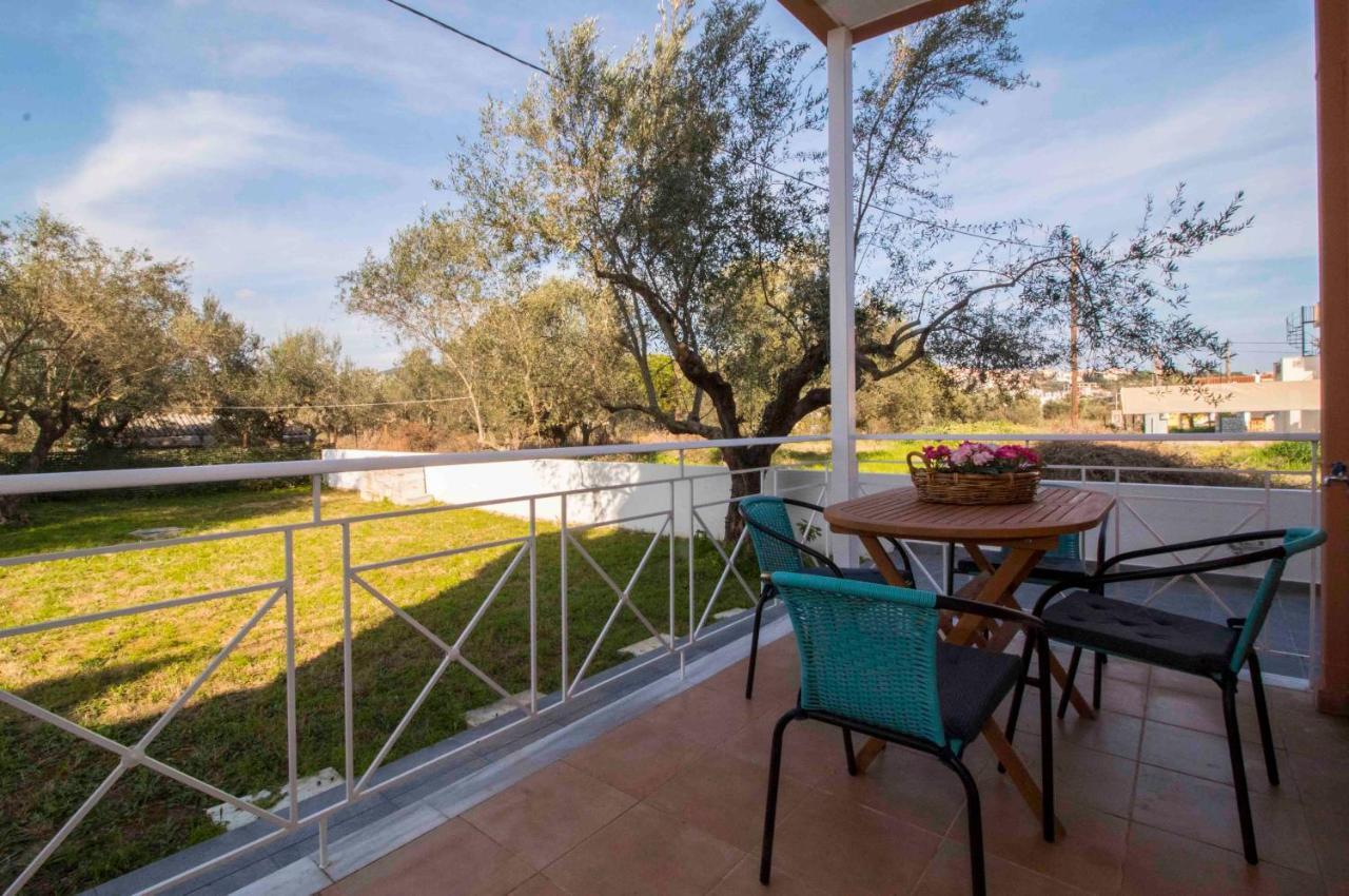 Laconian Collection Mavrovouni Beach House Гітіо Екстер'єр фото