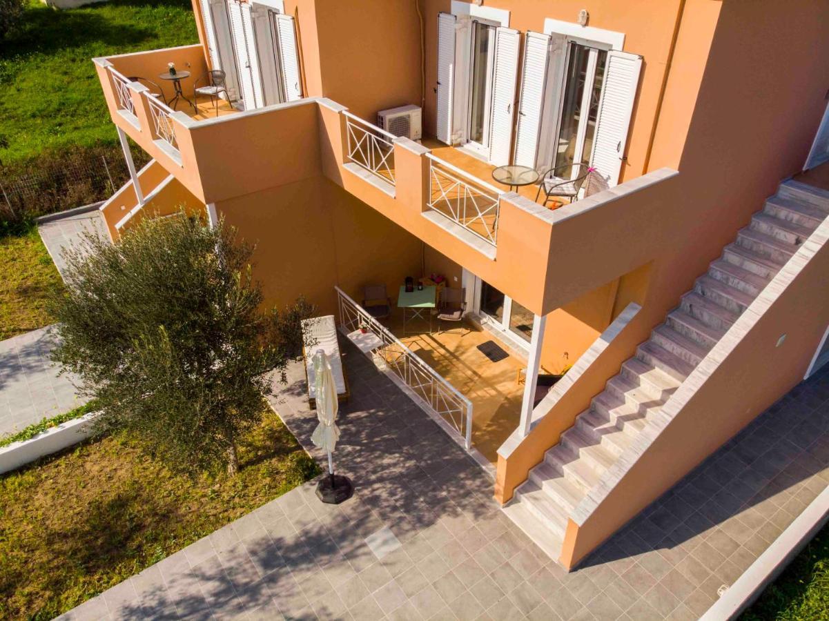Laconian Collection Mavrovouni Beach House Гітіо Екстер'єр фото